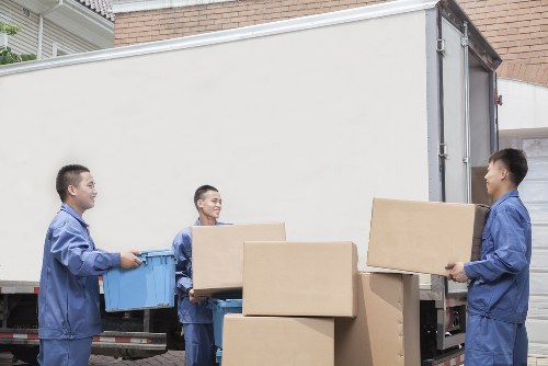 Flexible storage facility for business equipment in Colneyhatch
