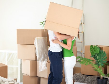 Identity and booking confirmation for storage services